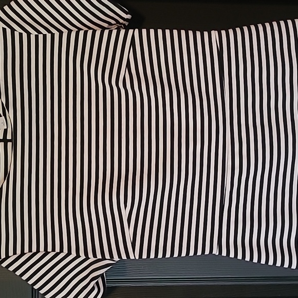 Mini dress - Picture 2 of 4